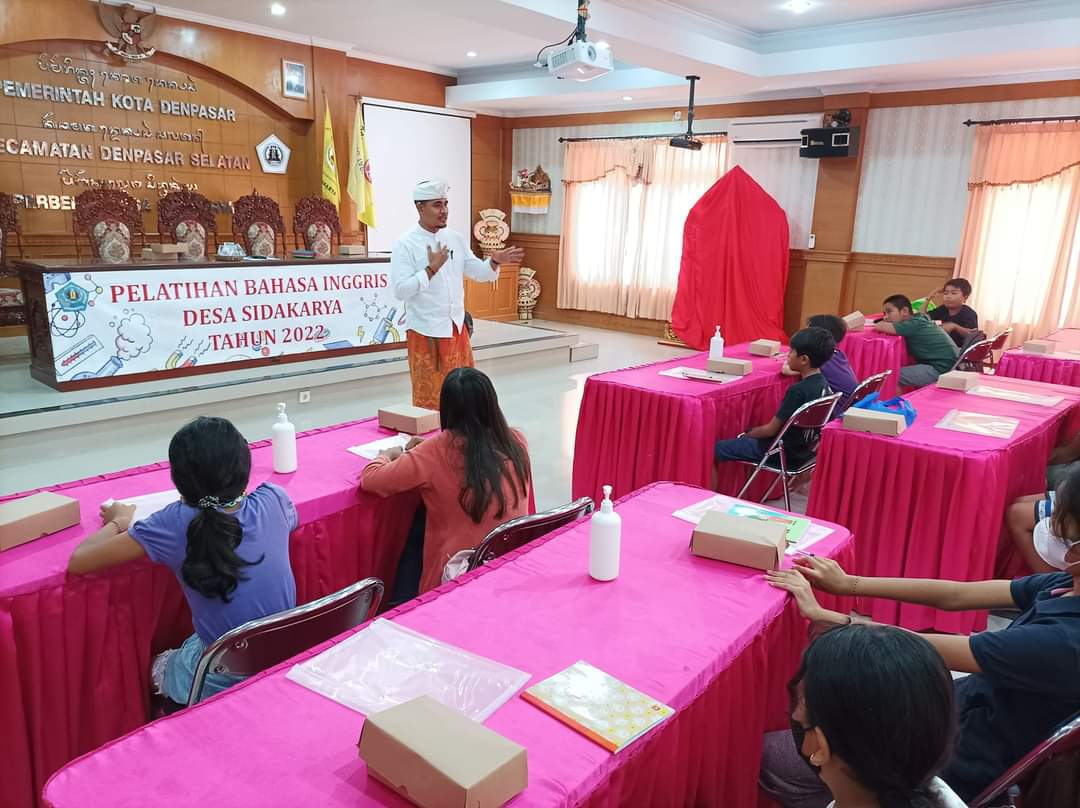 Kegiatan Pelatihan Bahasa Inggris