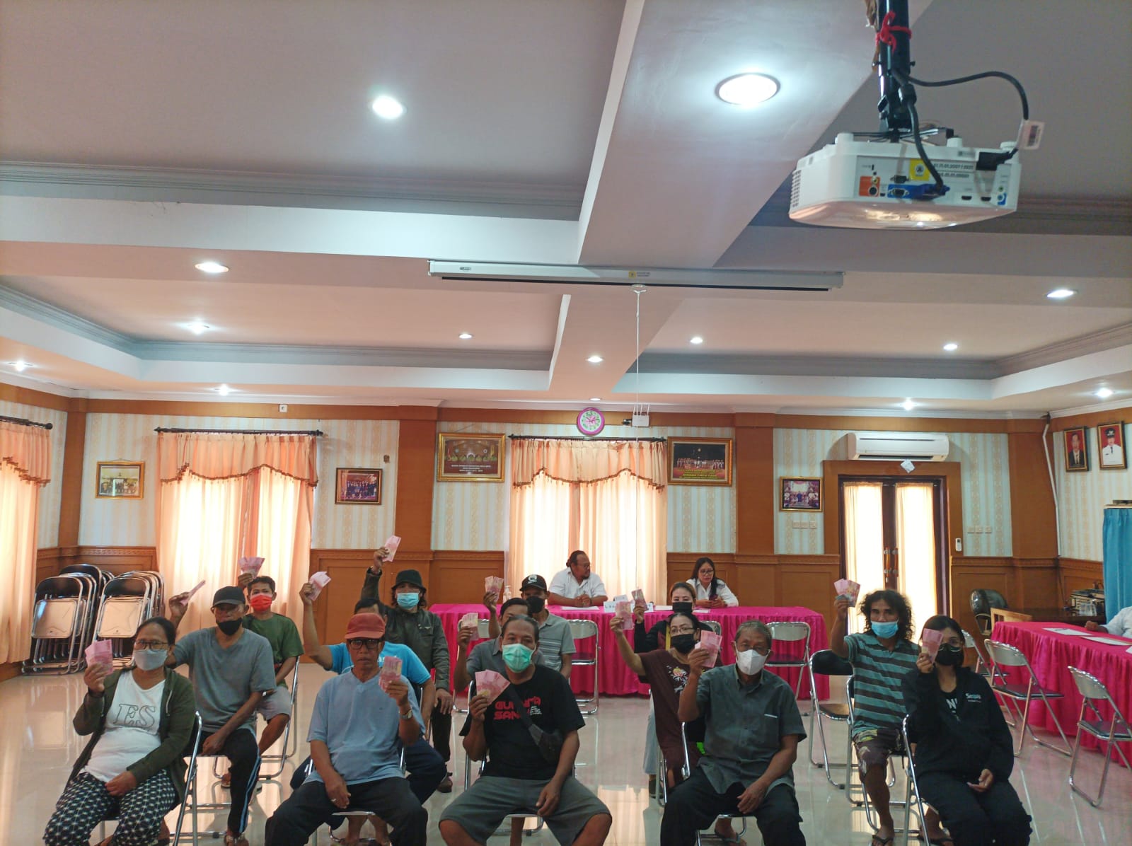 Penyaluran Bantuan Langsung Tunai ( BLT ) Dana Desa Tahun 2022 Tahap XII