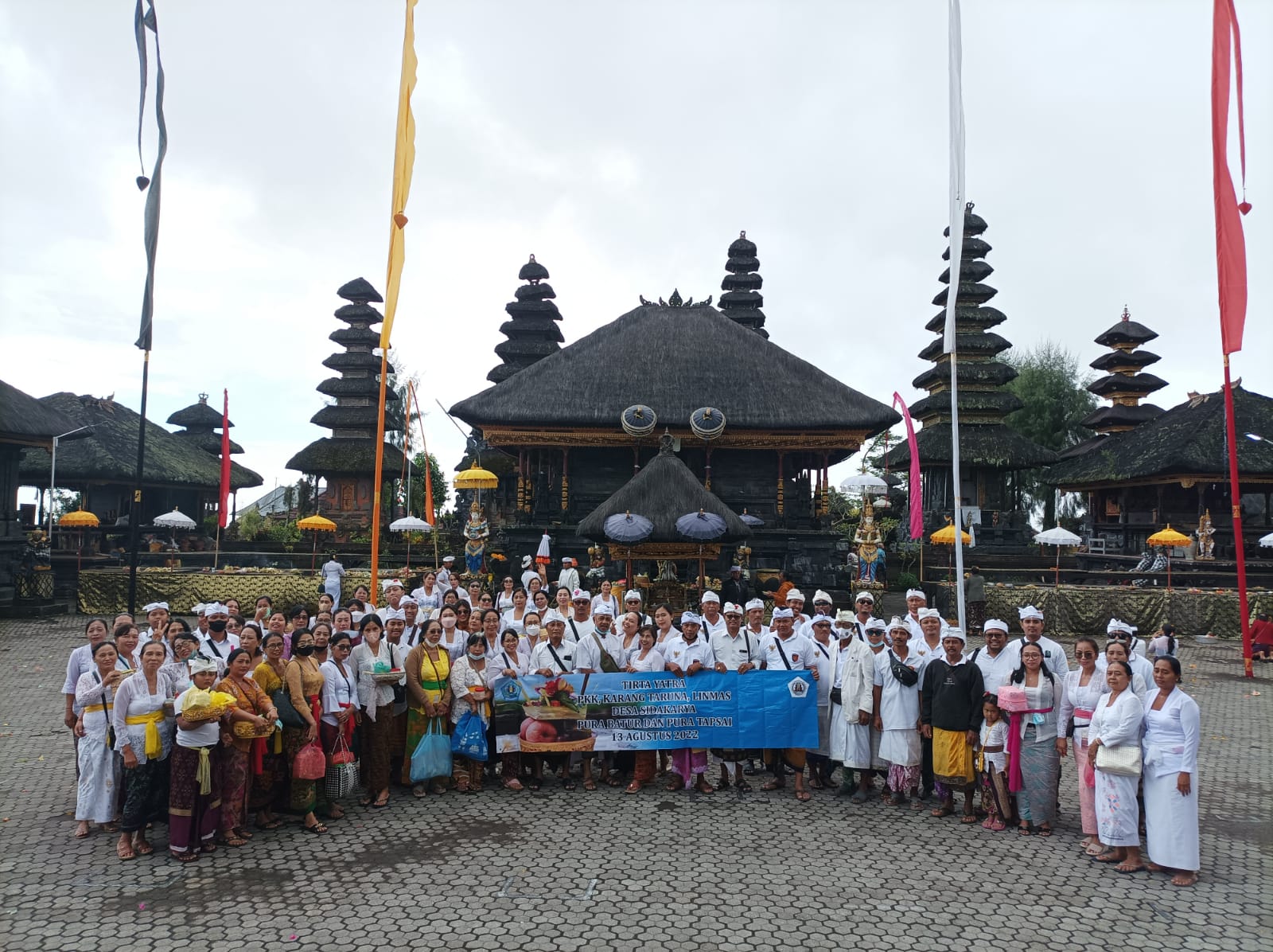 Tirta Yatra PKK, Karang Taruna dan Linmas Desa Sidakarya Tahun 2022 ke Pura Ulun Danu Batur dan Pura Pejinengan Gunung Tap Sai