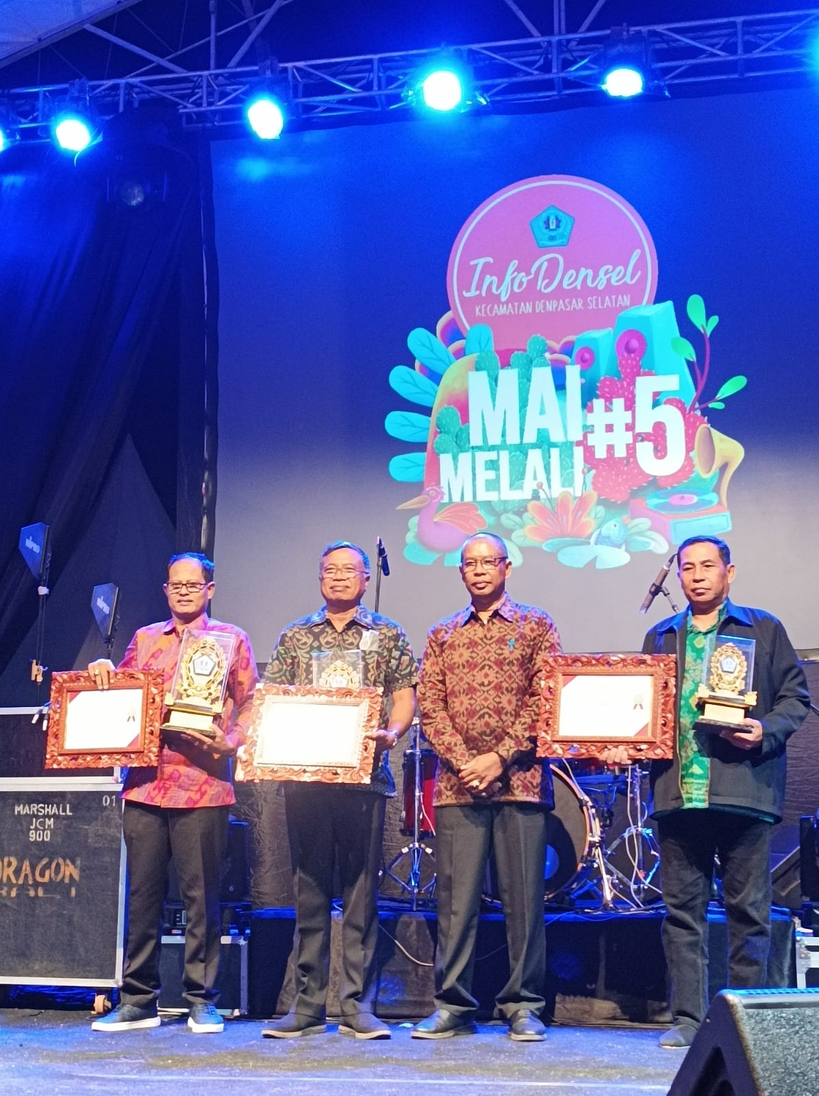 Penyerahan Hadiah Lomba Dalam Rangka HUT @infodensel yang ke - 5 Tahun 2022