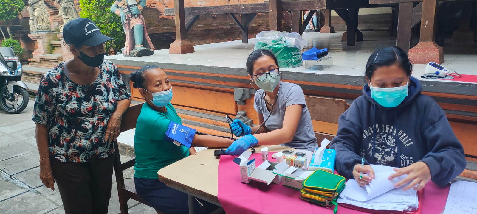 Kegiatan Posyandu di Dusun Dukuh Mertajati