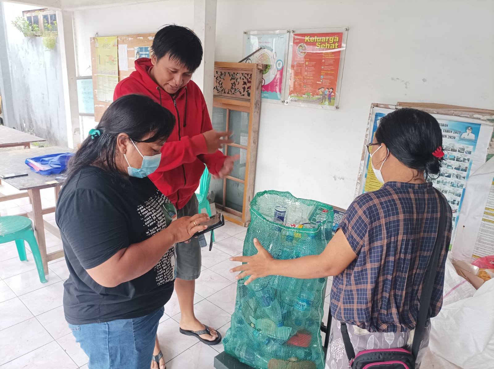 Kegiatan Bank Sampah Di Dusun Graha Kerti