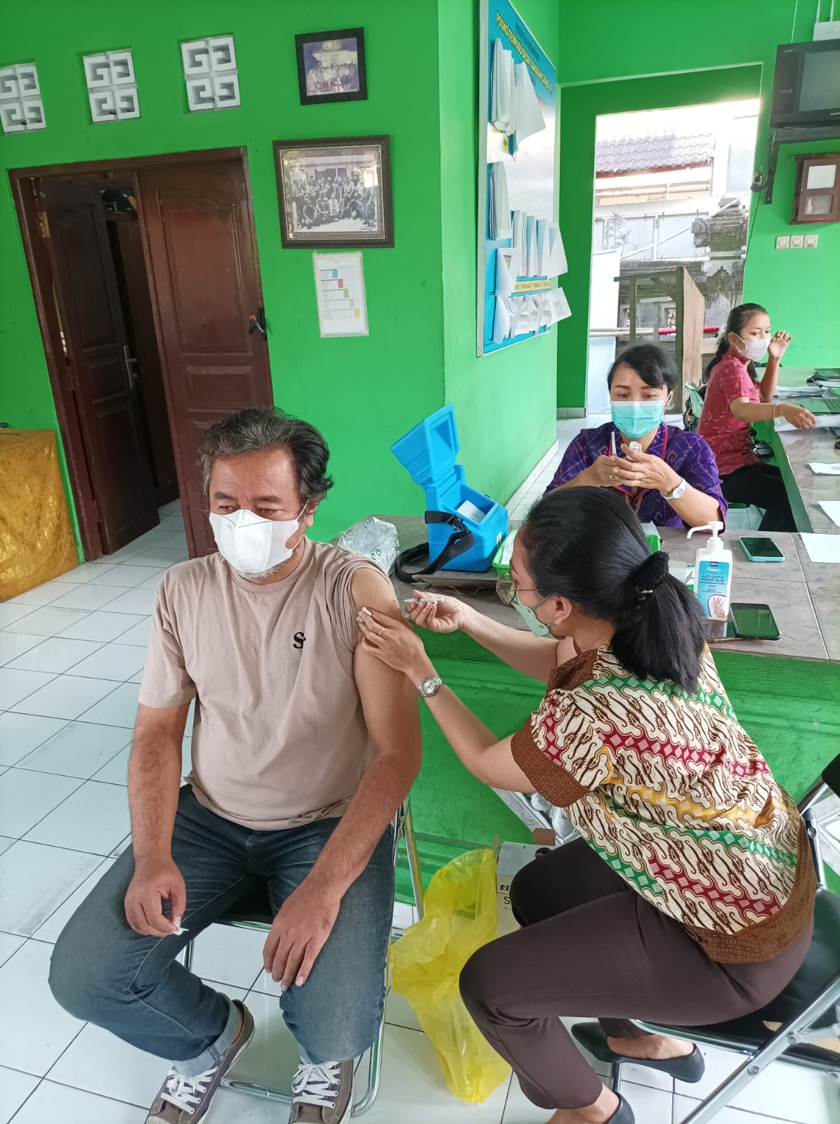 Kegiatan Vaksinasi Booster