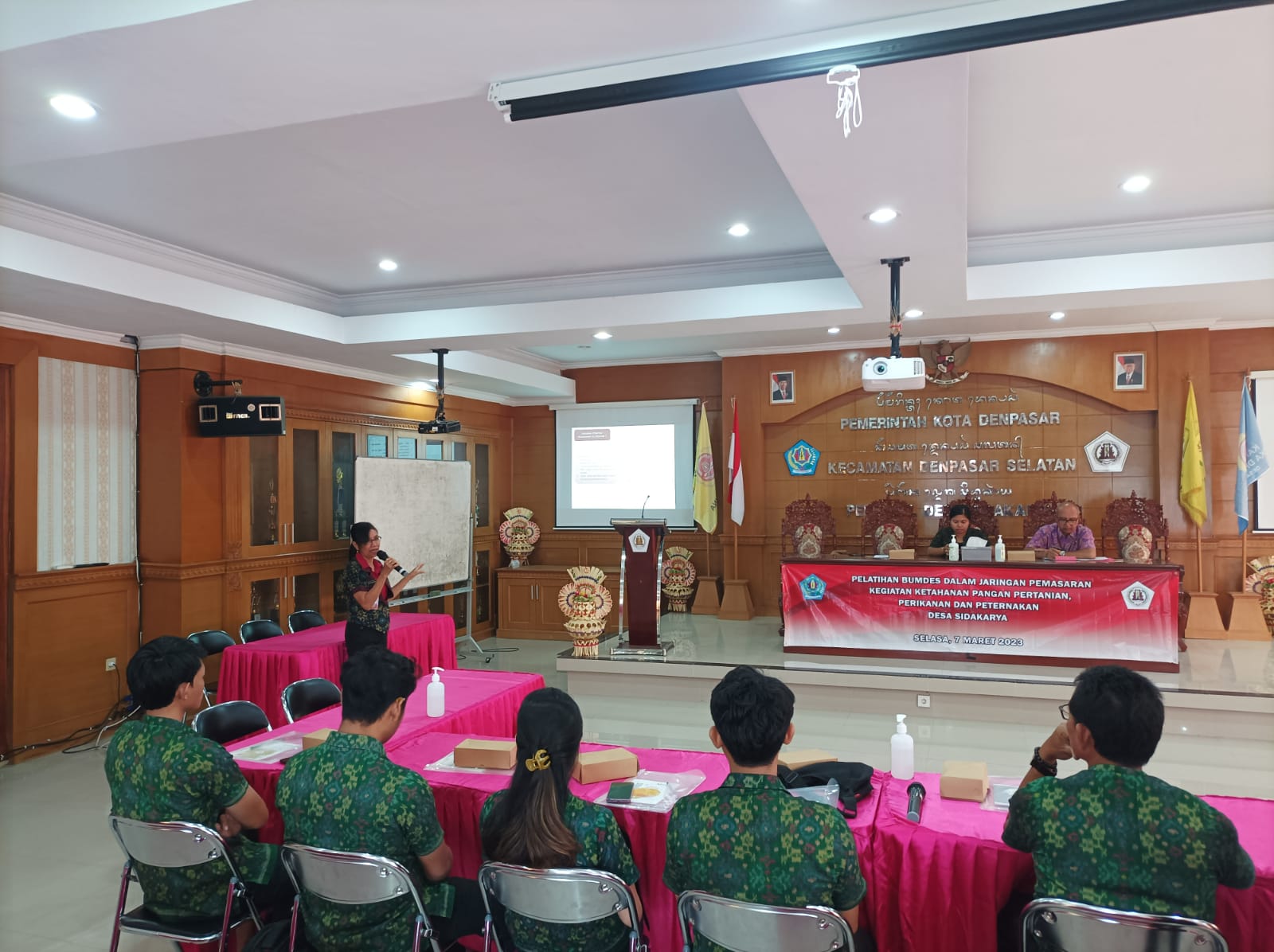 Pelatihan BUMDES Dalam Jaringan Pemasaran Kegiatan Ketahanan Pangan Pertanian, Perikanan Dan Peternakan