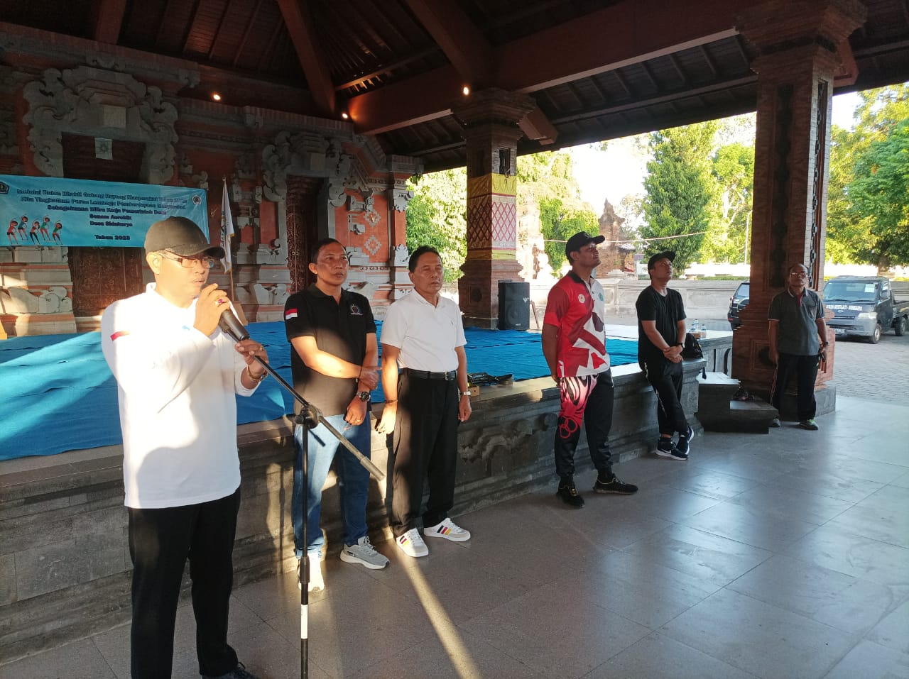 Kegiatan Pembukaan Bulan Bhakti Gotong Royong