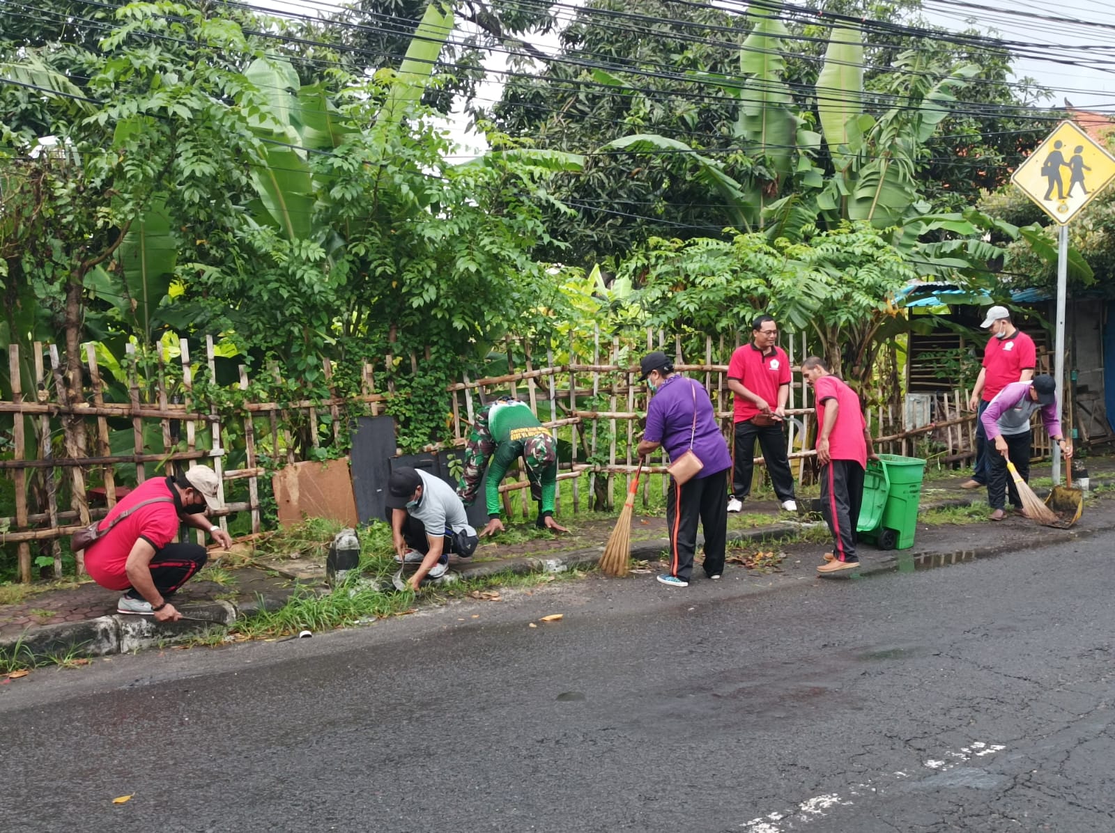 Kegiatan Jumat Bersih