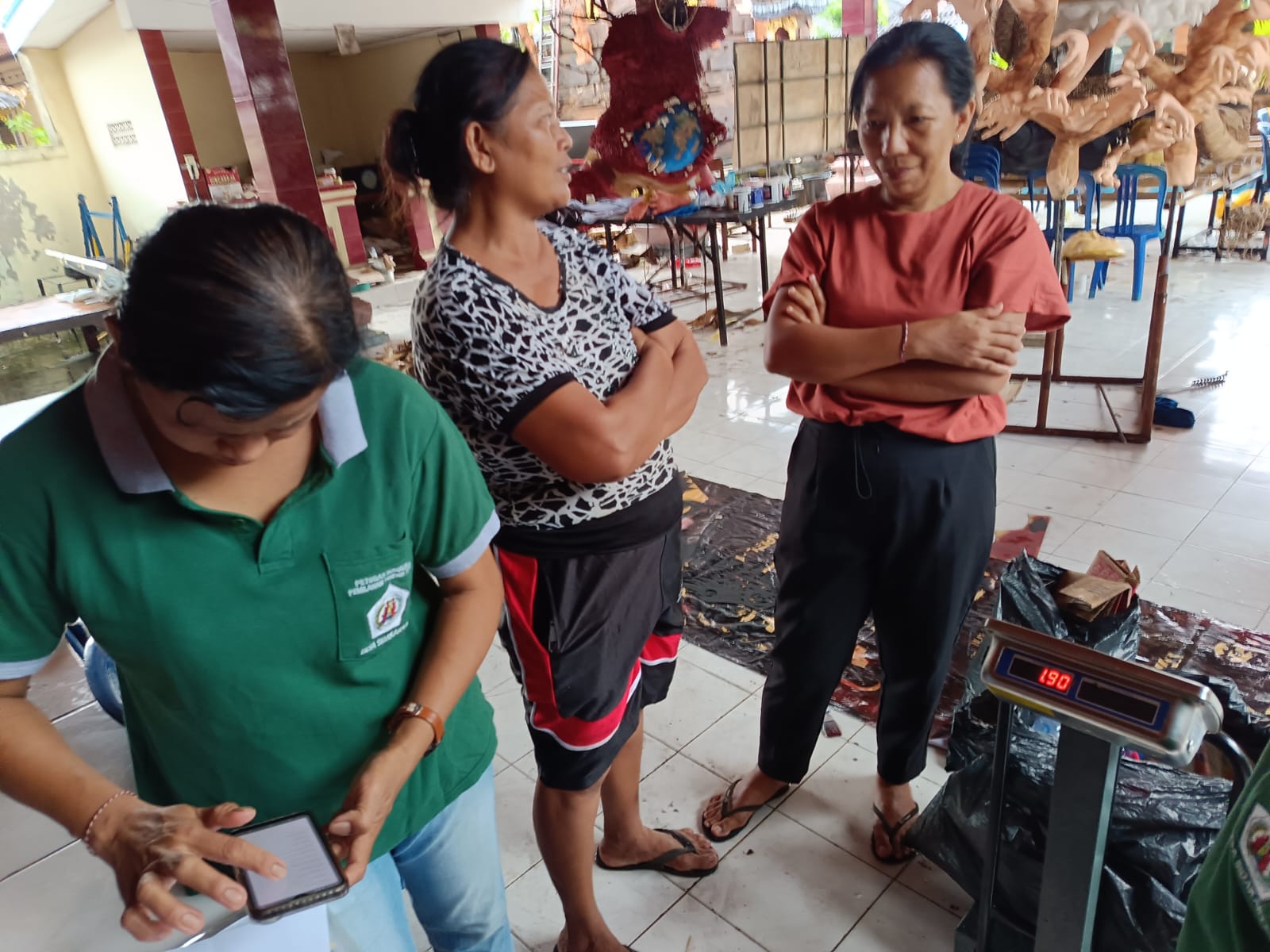 Kegiatan Bank Sampah di Dusun Dukuh Mertajati
