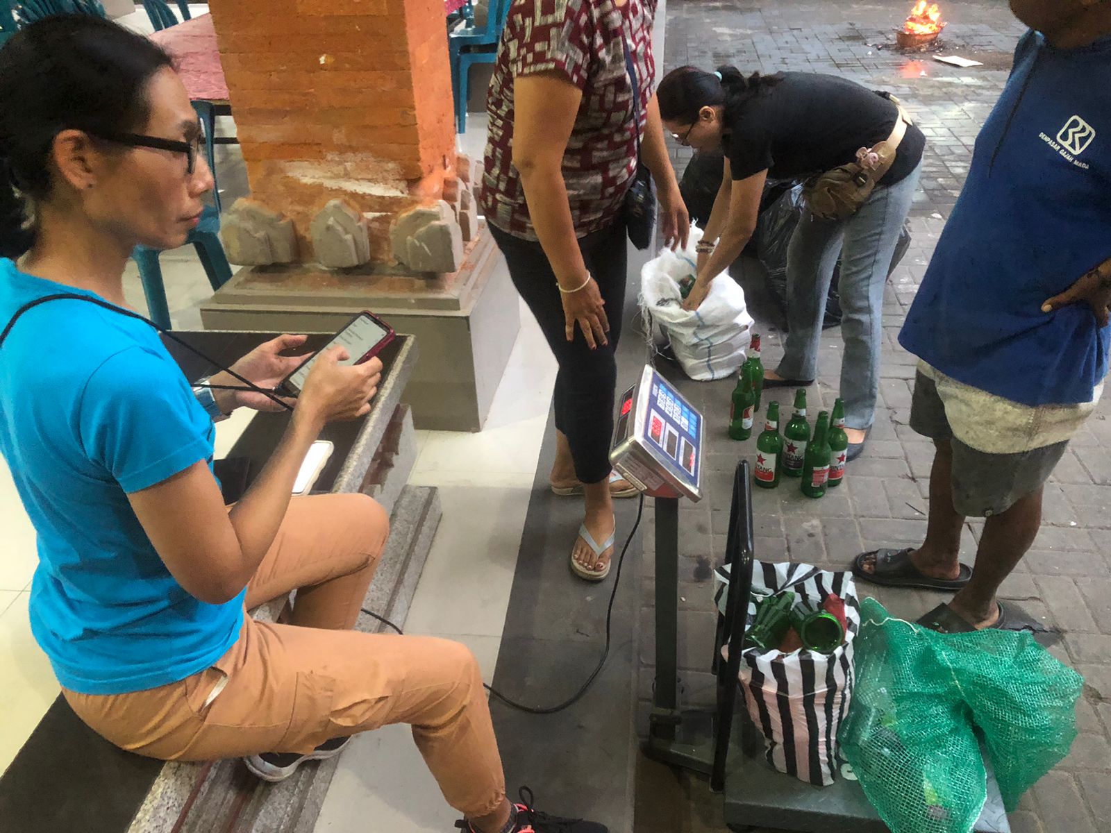 Kegiatan Bank Sampah di Dusun Sekar Kangin