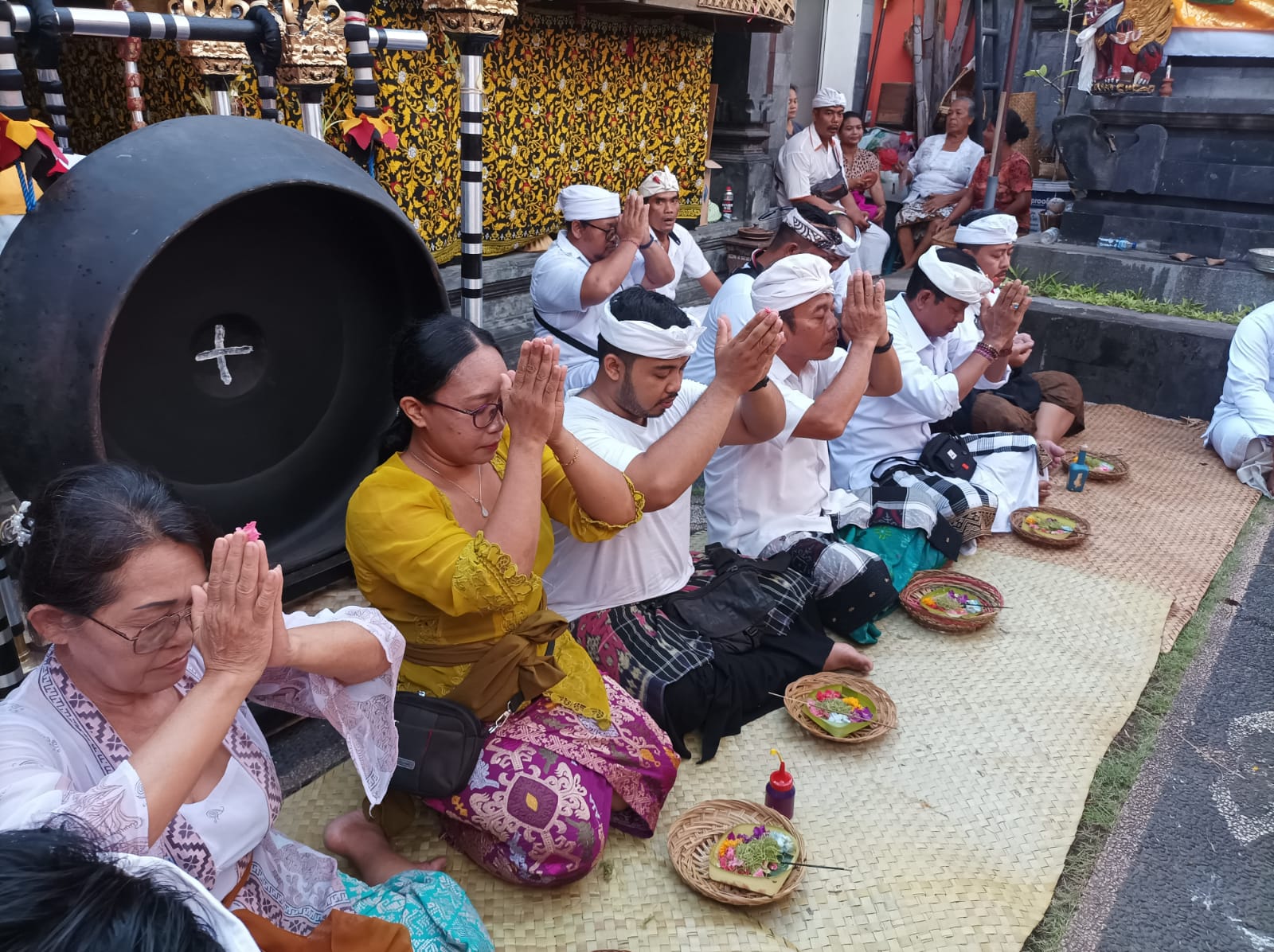 NGATURANG PEWILETAN RING PURA PRASANAK BESAKIH