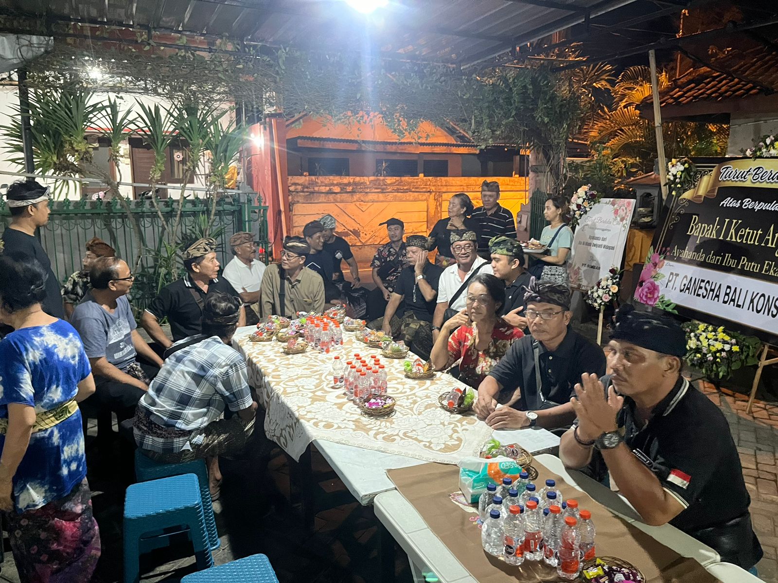 MELAYAT KE RUMAH DUKA ALM. I KETUT ARGA