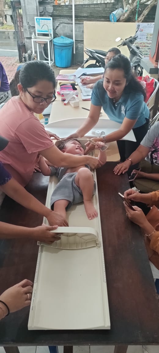 KEGIATAN POSYANDU DI DUSUN KERTHA PETASIKAN