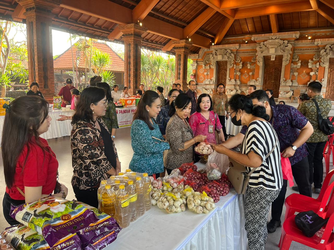 KEGIATAN BAZZAR PANGAN