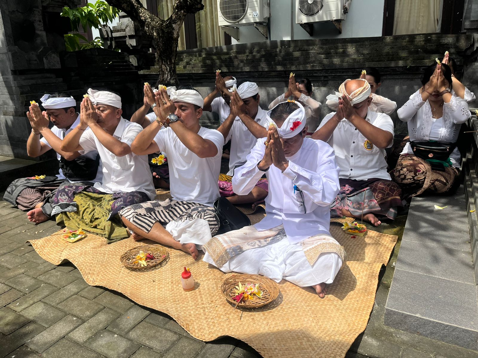 Kegiatan Persembahyangan Bersama
