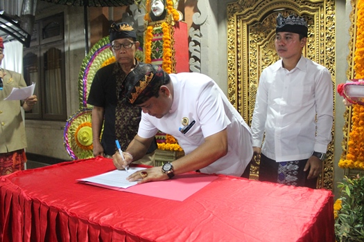 Acara Pisah Kenal  Perbekel Desa Sidakarya