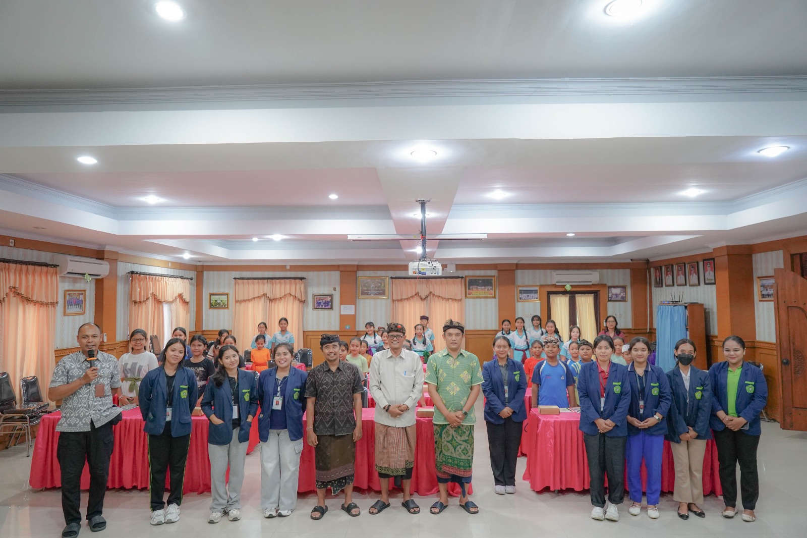 PELATIHAN PELESTARIAN BUDAYA BALI DESA SIDAKARYA TAHUN 2026