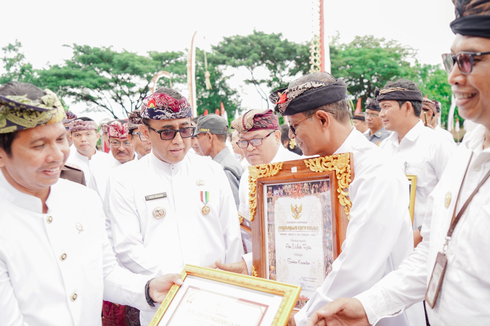 Gambar 2