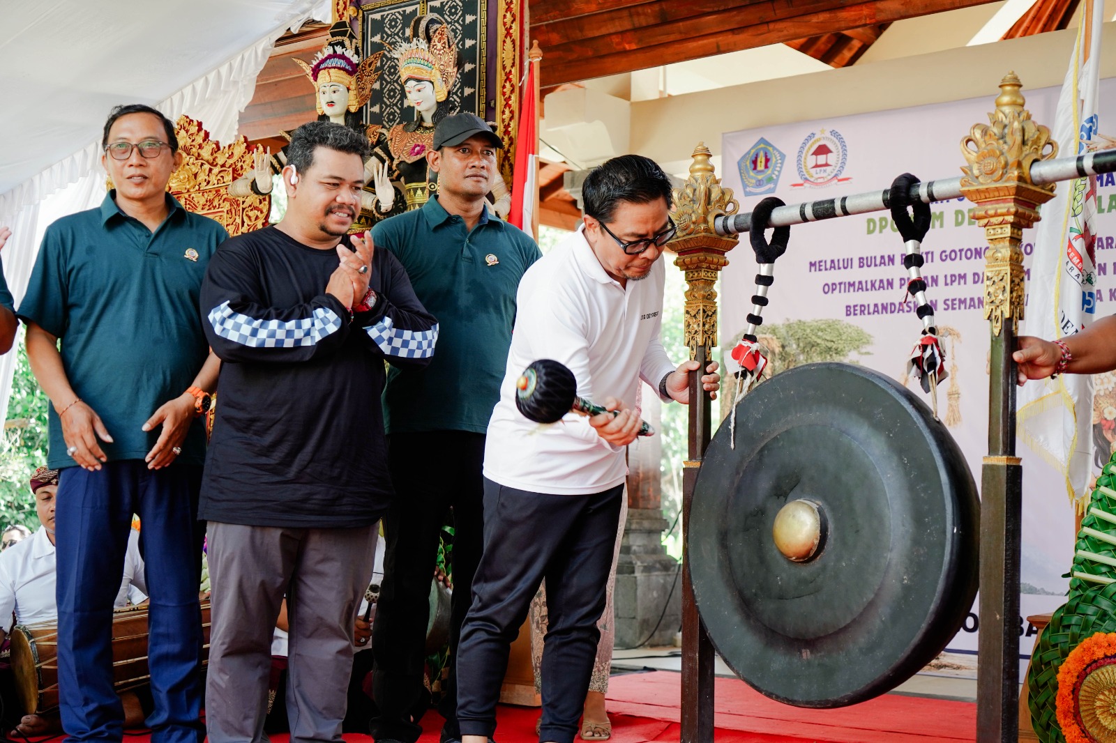 Gambar 2